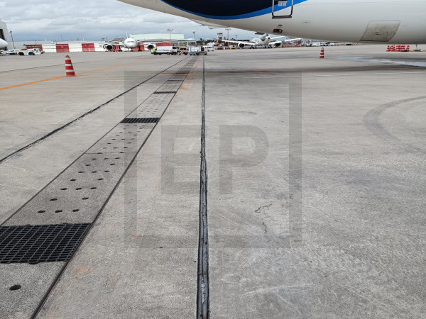 Juntas ya tratadas en piso en exteriores